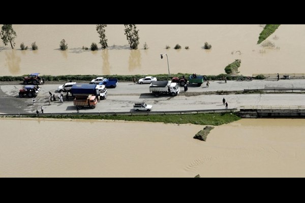 تعطیلی سراسری عراق به دلیل بارش باران‌های سیل‌آسا