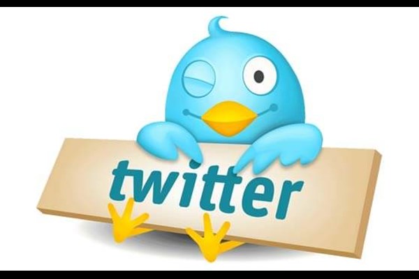 توئیتر حساب کاربری یادبود ایجاد می‌کند