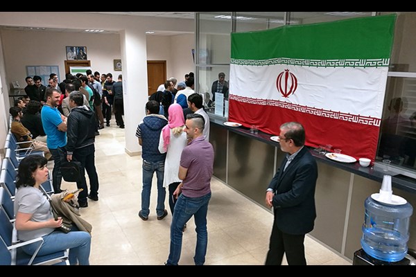 وزارت امورخارجه حقوق رای دهندگان ایرانی را استیفا کند
