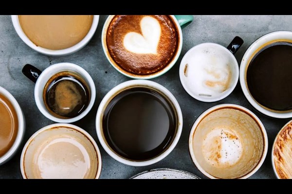 هشدار نسبت به افزایش مصرف کافئین در میان دانش‌آموزان