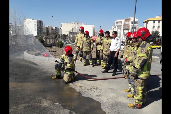 دوره آموزشی رفتار شناسی حریق ویژه آتش‌نشانان شهرهای اقماری برگزار شد