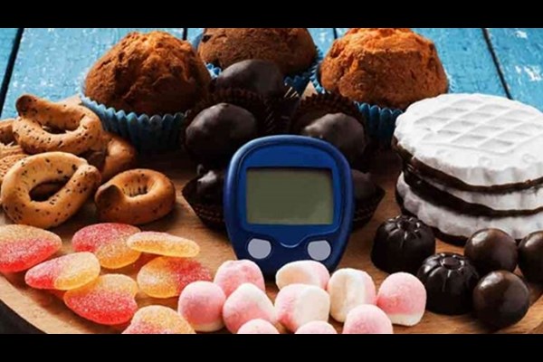 بیماران دیابتی می‌توانند در حد اعتدال از قند و شیرینی استفاده کنند