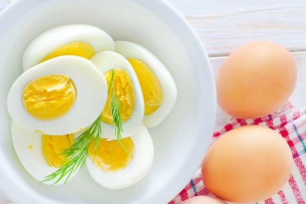 توزیع روزانه ۱۰ تن تخم مرغ با نرخ مصوب در البرز 