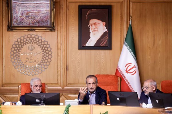 اجازه ندهید هیچ‌کس بدون شایستگی‌ها و توانمندی‌های لازم به مسئولیت گمارده شود 