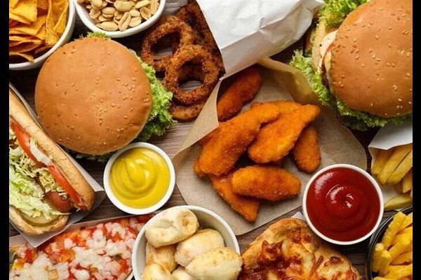 غذاهای فوق فرآوری شده خطر مرگ زودرس را افزایش می‌دهند