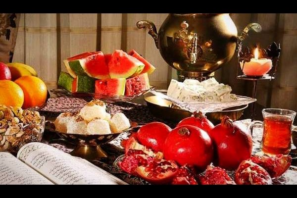  اجتناب از پرخوری و درهم خوری؛ مهم‌ترین توصیه شب یلدا