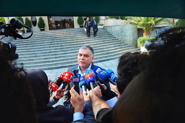 سهمیه‌های ۶۰ و ۱۰۰ لیتری بنزین بدون تغییر باقی می‌ماند