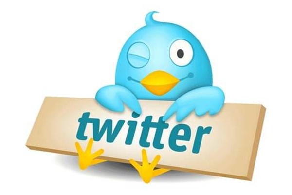 توئیتر حساب کاربری یادبود ایجاد می‌کند