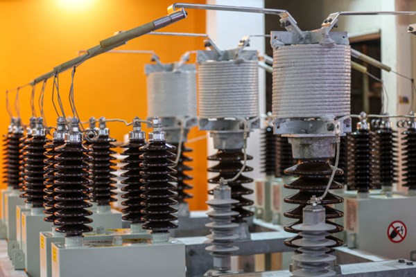 رونمایی از ۷ محصول دانش بنیان «تولید بار اول» در حوزه برق