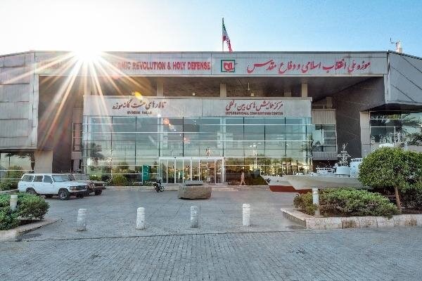  بازدید از موزه ملی انقلاب اسلامی و دفاع مقدس رایگان شد