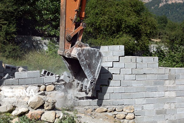 دیوارکشی اراضی کشاورزی ممنوع است