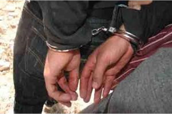 دستگیری سارق خودرو با 16 فقره سرقت در طالقان
