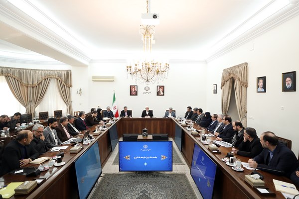 تصویب طرح‌های فناورانه در تولید دارو، تجهیزات پزشکی و ایمنی غذایی 