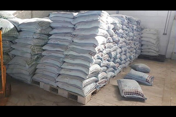 توزیع آرد نانوایان طبق روال عادی در حال انجام است