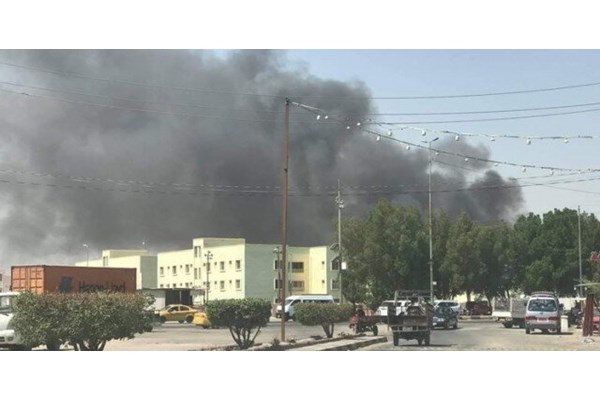 آتش‌سوزی گسترده در ۲۰ انبار مواد غذایی در نجف اشرف