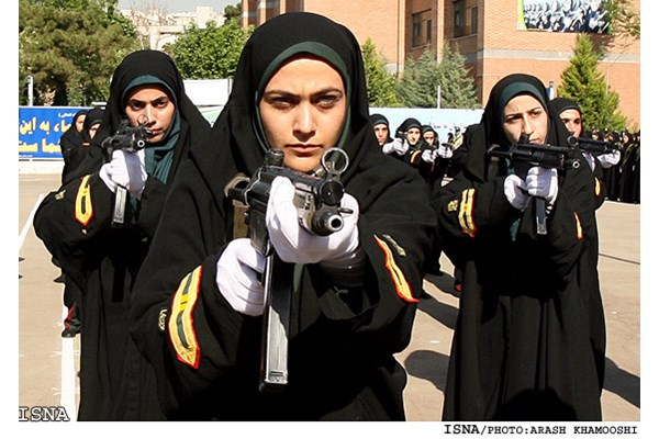 عملیاتی شدن «واحد زنان» یگان ویژه در ۱۰ استان