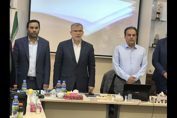 رفع موانع صنایع از مهم‌ترین محورهای کاری مدیریت استان است