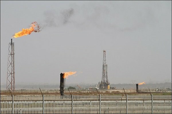 ۱۲ قرارداد جمع آوری و فروش گازهای مشعل امضا شد