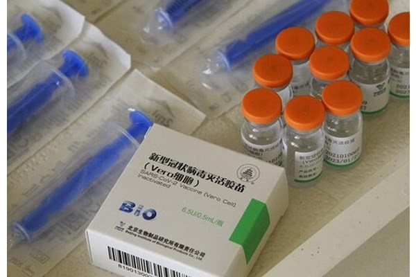  ۴۰۰ هزار دوز واکسنِ «سینوفارم» چین وارد ایران شد