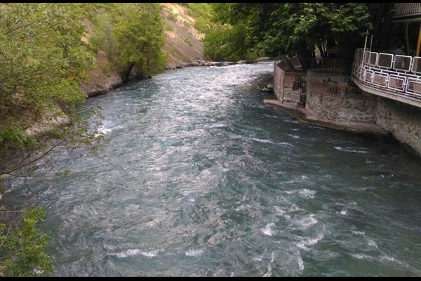 آب در رودخانه کرج جاری شد