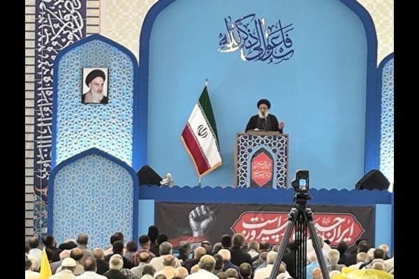 حضور گسترده مردم در راهپیمایی ۲۲ دی کمر فتنه را شکست