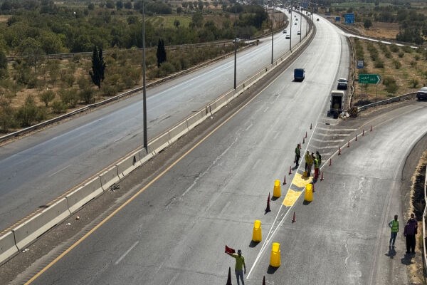 ۸۳۰۰ کیلومتر از کریدورهای ده‌گانه کشور آسفالت و ایمن‌سازی شد 