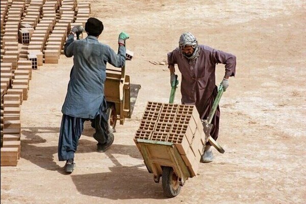 اجرای طرح تشدید ممنوعیت به‌کارگیری اتباع خارجی غیرمجاز در البرز
