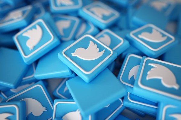 محققان به چت‌های عمومی توئیتر دسترسی می‌یابند