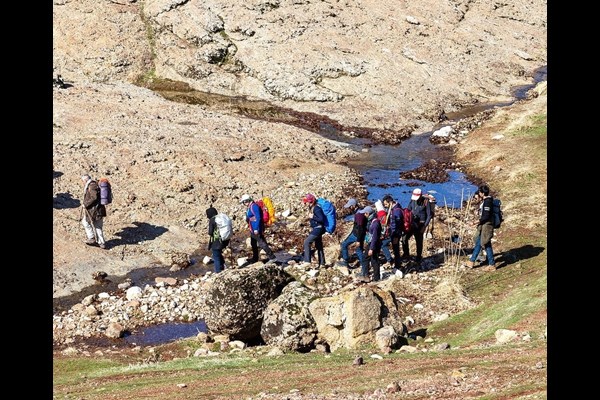 هشدار هلال احمر البرز درخصوص پرهیز از طبیعت‌گردی در کوهستان‌ها