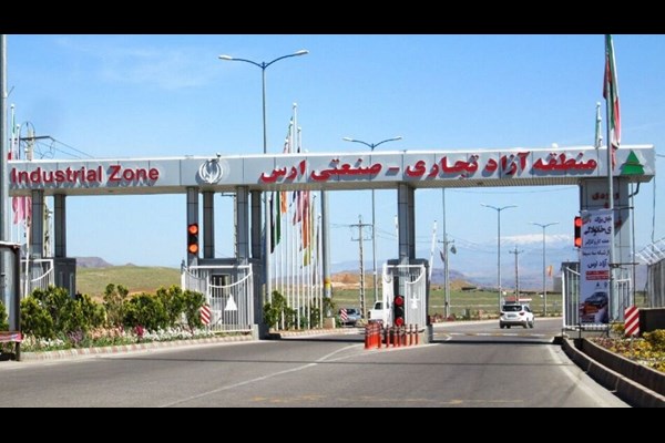 منطقه آزاد ارس، محور توسعه روابط با جمهوری آذربایجان است