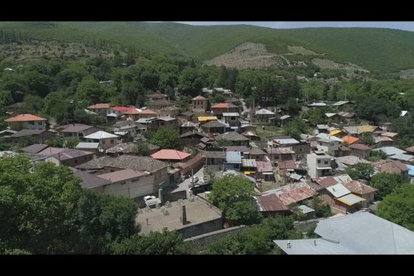 ایران، سرزمین رشادت و هنر، که تقدیری بزرگ را در آغوش گرفته است 